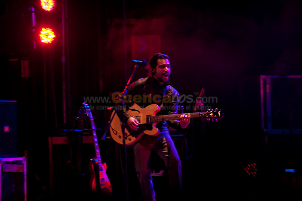 Lazamiento de Disco de Radio Fantasma