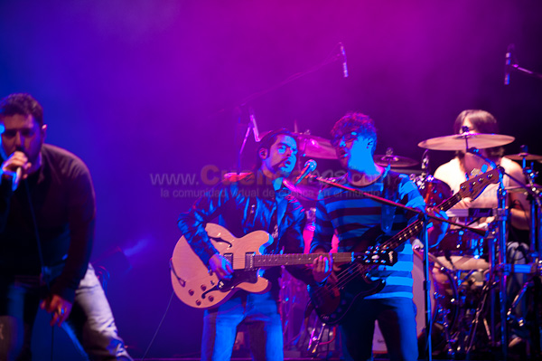 Lazamiento de Disco de Radio Fantasma