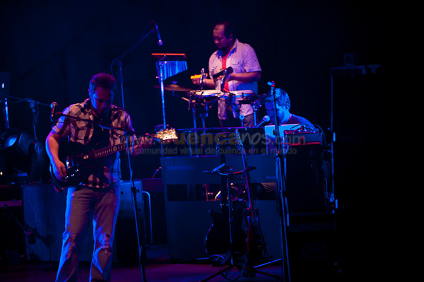 Lazamiento de Disco de Radio Fantasma