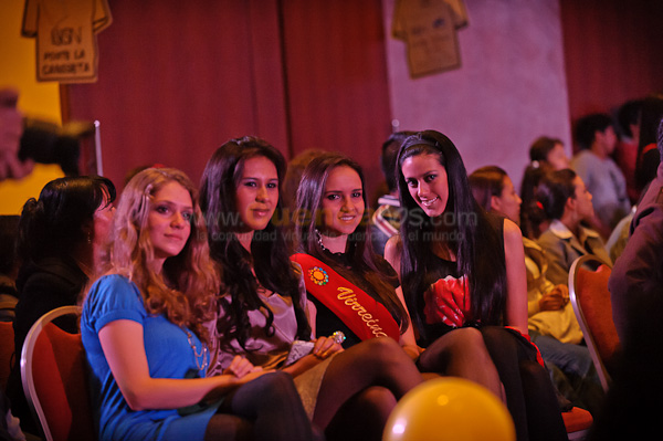 Desfile de Lencería JSN