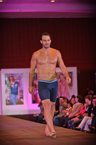 Desfile de Lencería JSN
