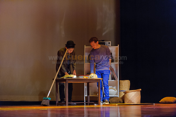 Obra de Teatro Los Coleccionistas por Los Andes