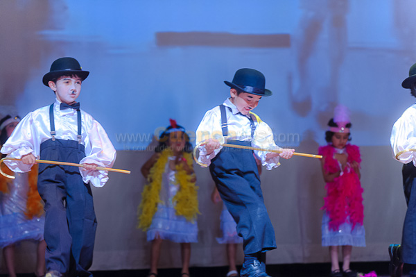 Obra de Teatro Los Coleccionistas por Los Andes