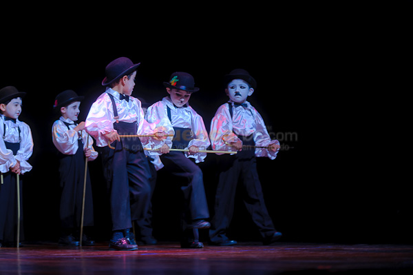 Obra de Teatro Los Coleccionistas por Los Andes