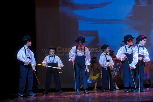 Obra de Teatro Los Coleccionistas por Los Andes