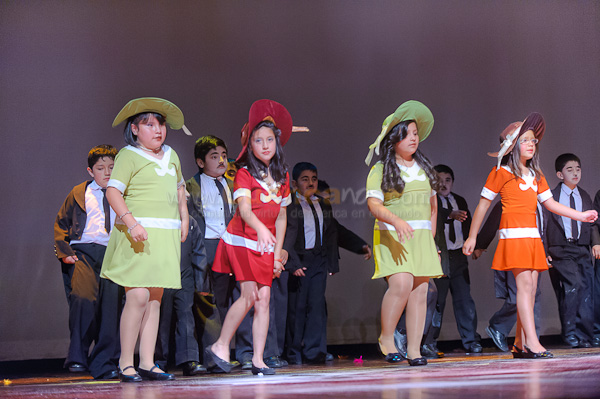 Obra de Teatro Los Coleccionistas por Los Andes