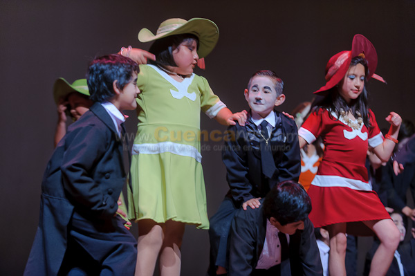 Obra de Teatro Los Coleccionistas por Los Andes