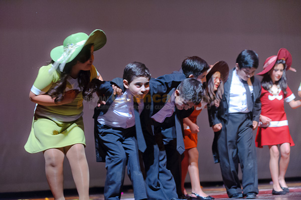 Obra de Teatro Los Coleccionistas por Los Andes