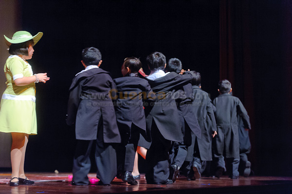 Obra de Teatro Los Coleccionistas por Los Andes