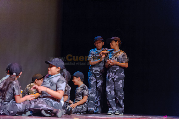 Obra de Teatro Los Coleccionistas por Los Andes