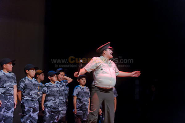 Obra de Teatro Los Coleccionistas por Los Andes