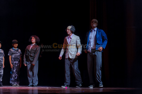Obra de Teatro Los Coleccionistas por Los Andes