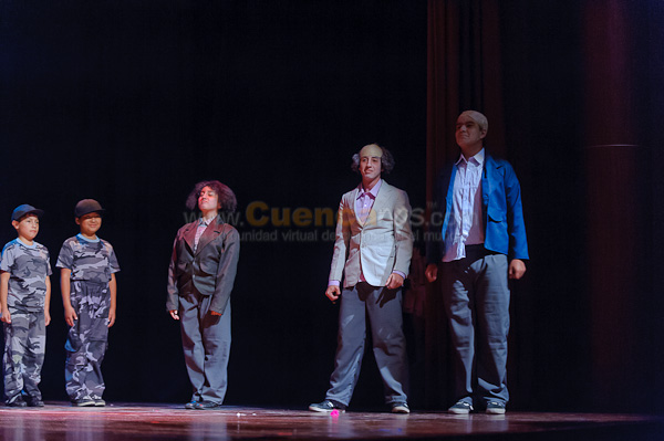 Obra de Teatro Los Coleccionistas por Los Andes