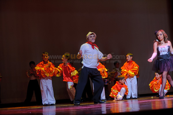 Obra de Teatro Los Coleccionistas por Los Andes