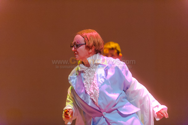 Obra de Teatro Los Coleccionistas por Los Andes