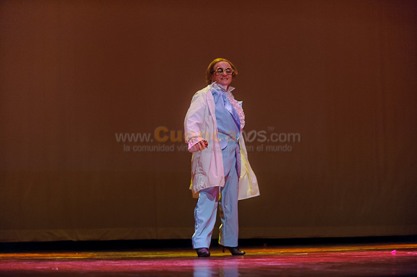 Obra de Teatro Los Coleccionistas por Los Andes