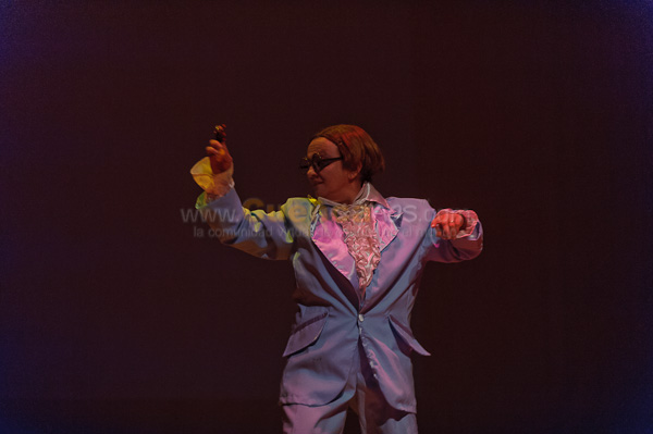Obra de Teatro Los Coleccionistas por Los Andes