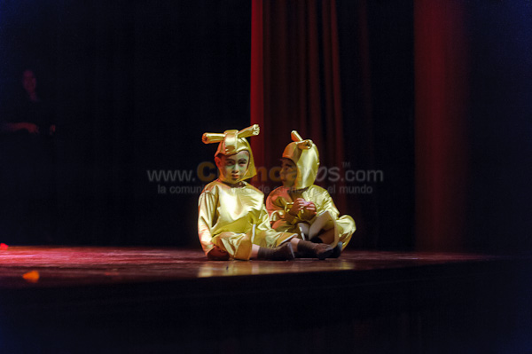 Obra de Teatro Los Coleccionistas por Los Andes