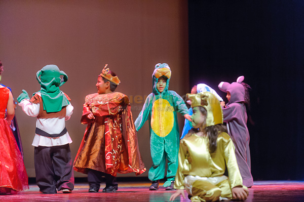 Obra de Teatro Los Coleccionistas por Los Andes