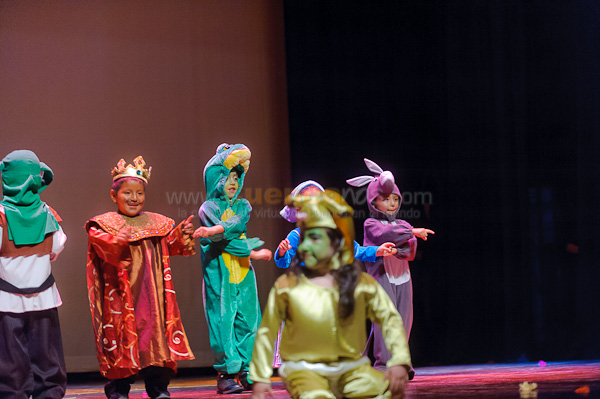 Obra de Teatro Los Coleccionistas por Los Andes