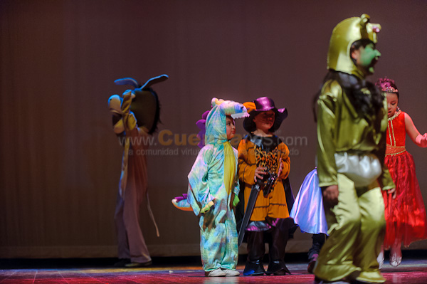 Obra de Teatro Los Coleccionistas por Los Andes
