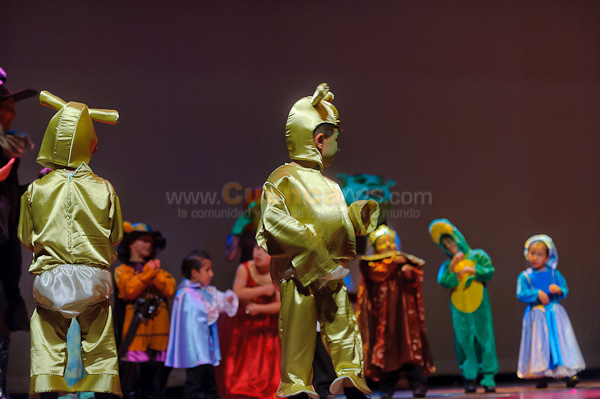 Obra de Teatro Los Coleccionistas por Los Andes