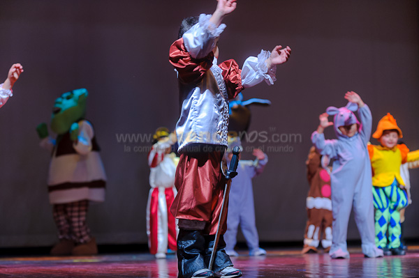 Obra de Teatro Los Coleccionistas por Los Andes