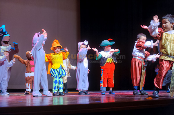 Obra de Teatro Los Coleccionistas por Los Andes