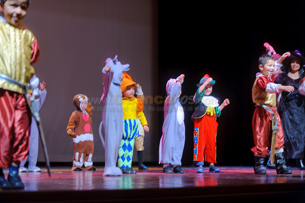 Obra de Teatro Los Coleccionistas por Los Andes