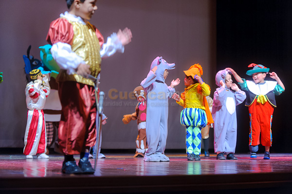 Obra de Teatro Los Coleccionistas por Los Andes