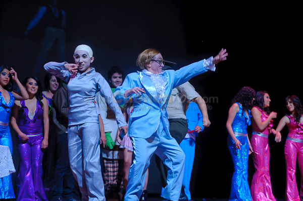 Obra de Teatro Los Coleccionistas por Los Andes
