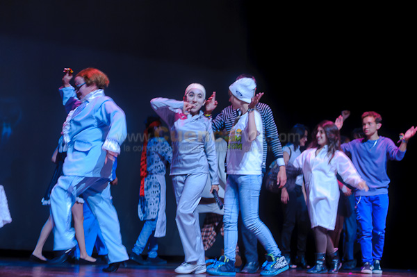 Obra de Teatro Los Coleccionistas por Los Andes