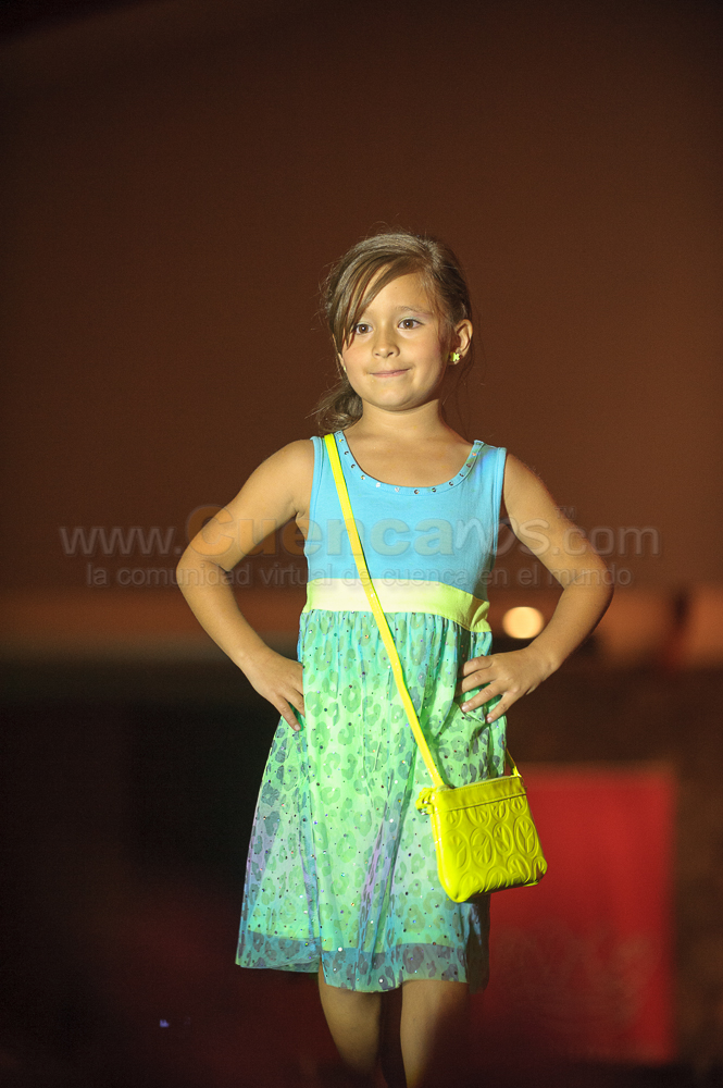 Desfile de Modas Victoria Pink