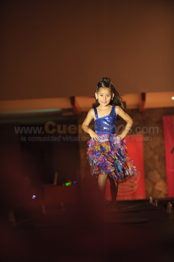Desfile de Modas Victoria Pink