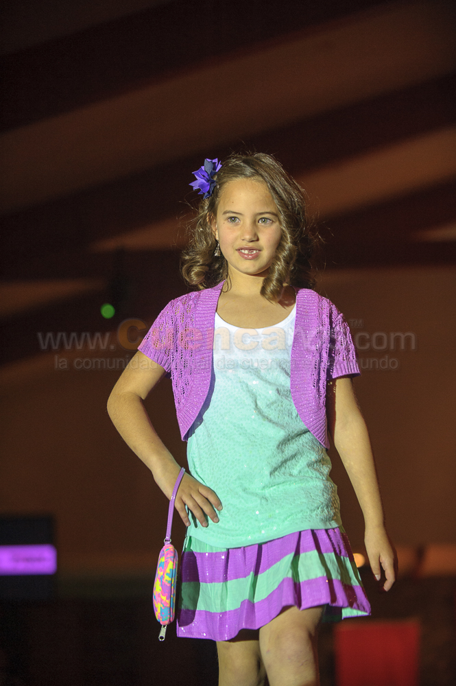 Desfile de Modas Victoria Pink