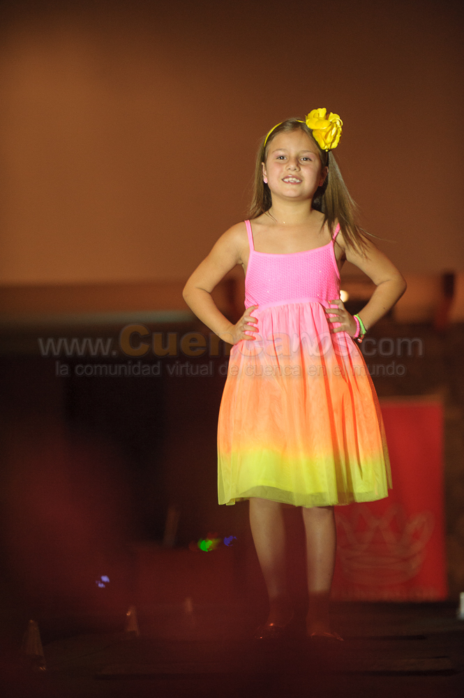 Desfile de Modas Victoria Pink