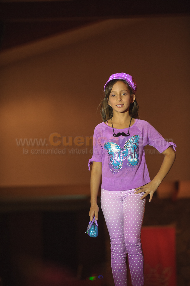 Desfile de Modas Victoria Pink