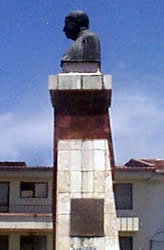 Víctor J. Cuesta