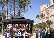 Glorieta del Parque Calderón