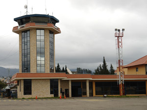 Aeropuerto Mariscal Lamar