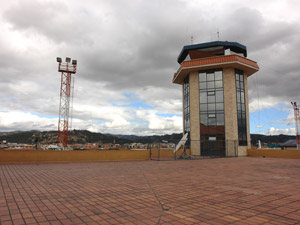 Aeropuerto Mariscal Lamar