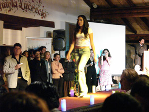 Desfile de Modas de Le Chic Model