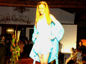 Desfile de Modas de Le Chic Model